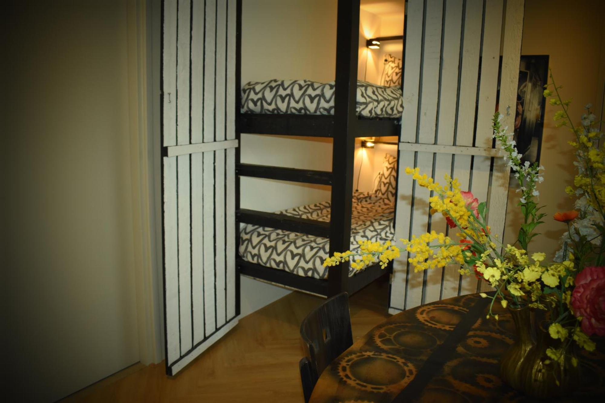 Stijlvol Appartement 'Moto' In Centrum Franeker. Luaran gambar